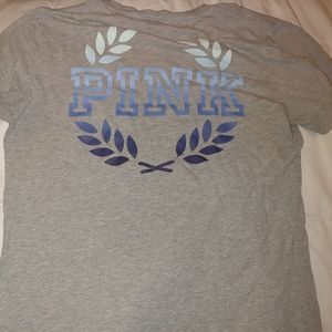 VS PINK gray t-shirt, XS